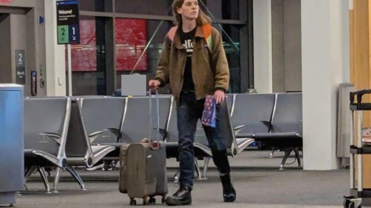 Owen McIntire pictured at an airport