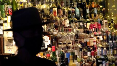 Porto cracks down on the sale of alcohol at night
