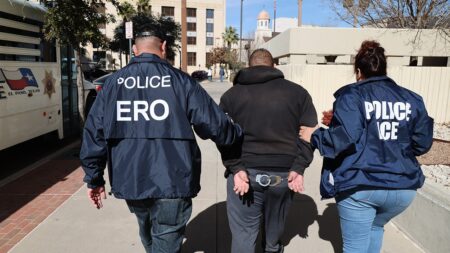 Trump’s ICE launches bold courthouse migrant arrest strategy to fast-track deportations Biden avoided