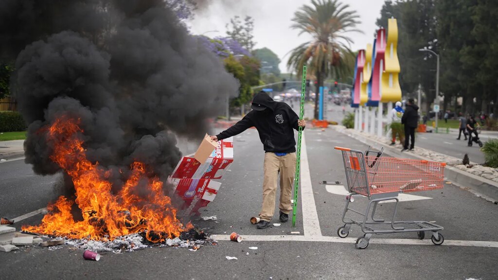US Marines to deploy to Los Angeles to help quell anti-ICE riots
