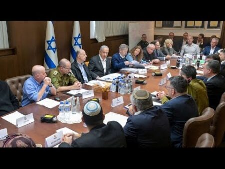 Netanyahu set to hold Iran security meeting after call with Trump