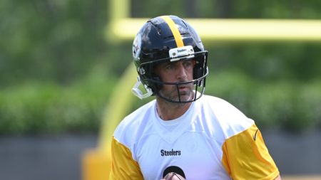 Aaron Rodgers already has major complaint with the Steelers, and it’s not what you’d expect