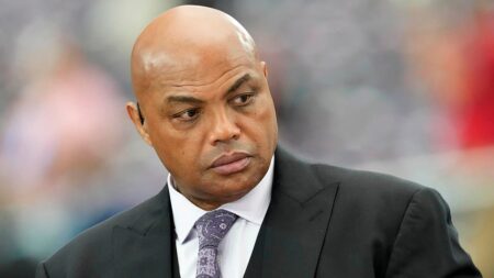 Charles Barkley slams Knicks amid team’s search for next head coach