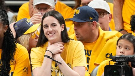 Caitlin Clark revives Reggie Miller’s notorious choke sign as Pacers mount comeback in Game 3 of NBA Finals