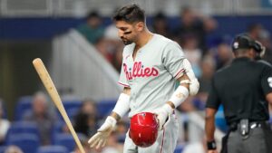 Phillies’ Nick Castellanos relegated to the bench after ‘inappropriate comment,’ manager Rob Thomson says