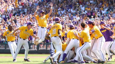 LSU Tigers sweep Coastal Carolina to win NCAA Men’s College World Series