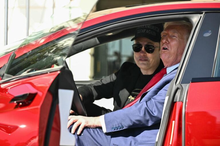 Trump wants to get rid of the Tesla he bought to show support for Elon Musk, White House says