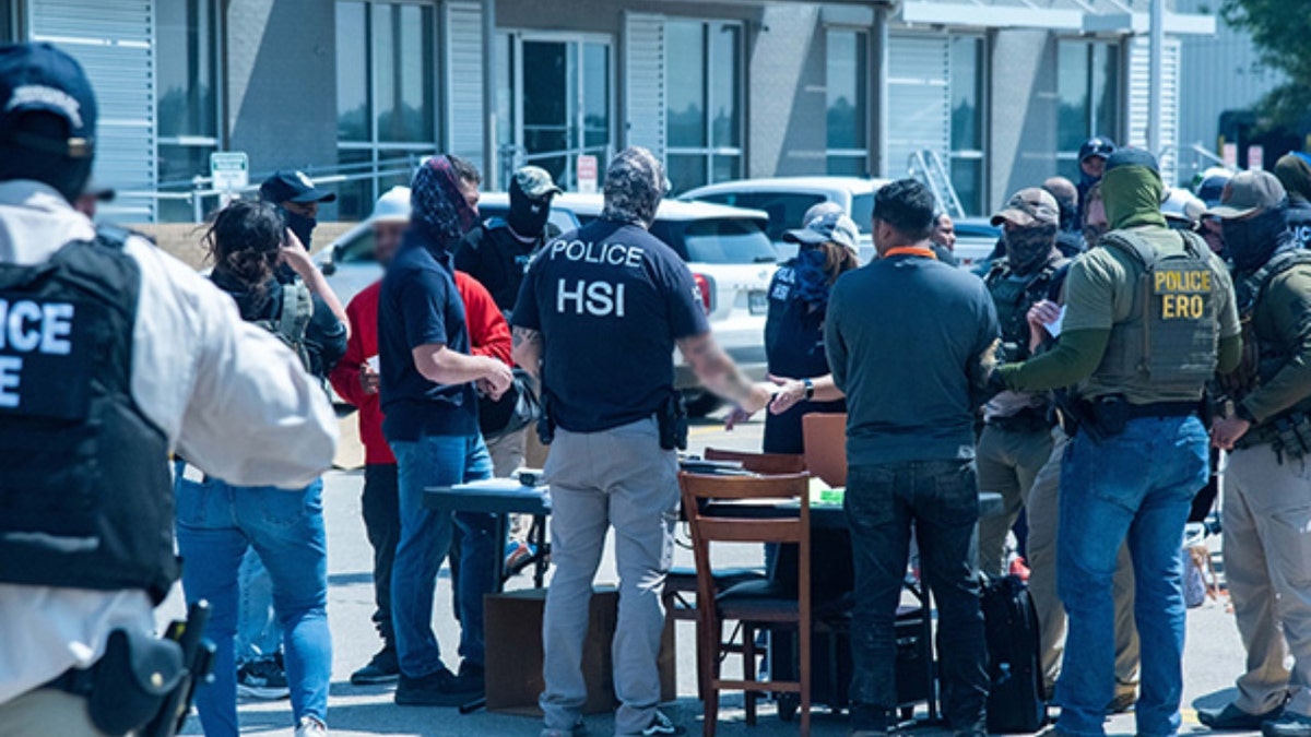 ICE agents make arrests at Glenn Valley Foods in Omaha, Nebraska