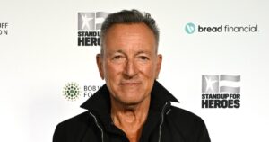 Bruce Springsteen Jokes Jeremy Allen White Was ‘Wonderfully Tolerant’ Of Him During Biopic Set Visits