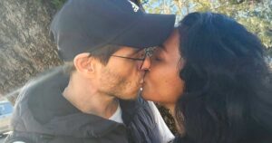 TLC’s Rozonda ‘Chilli’ Thomas and Matthew Lawrence Are Dating: Relationship Timeline