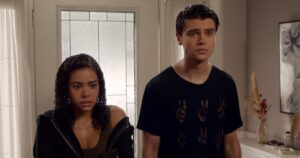 Ginny and Georgia’s Ginny Gets an Abortion While Georgia Lies to Paul About Being Pregnant