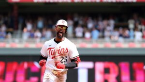 Twins’ Byron Buxton mashes home run to complete cycle on his bobblehead day