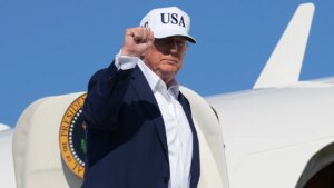 ‘Game changer’: Bipartisan senators gunning for Russia sanctions ready to give Trump runway