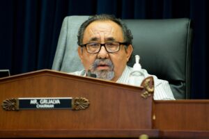 Arizona Republicans choose nominee to replace late rep in deep-blue border district