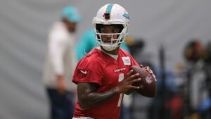 Dolphins’ Tua Tagovailoa gets candid about Tyreek Hill’s ‘I’m out’ comment from last season