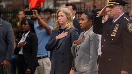 NYPD commissioner steps up with ‘sea of blue’ after cop, 3 others killed in office attack
