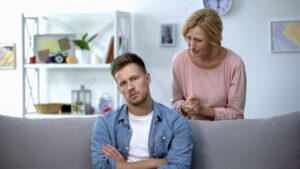 Dear Abby: My son won’t go to therapy after seeing his brother’s murdered body