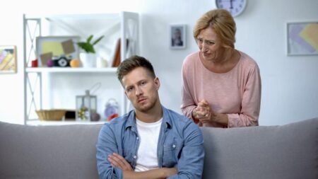 Dear Abby: My son won’t go to therapy after seeing his brother’s murdered body