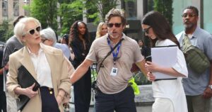 Anne Hathaway and Meryl Streep Star in ‘Devil Wears Prada 2’: Take an Inside Look at Filming