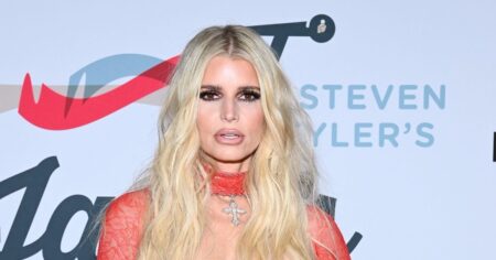 Jessica Simpson Shows Off Darker Hair Transformation in 45th Birthday Post