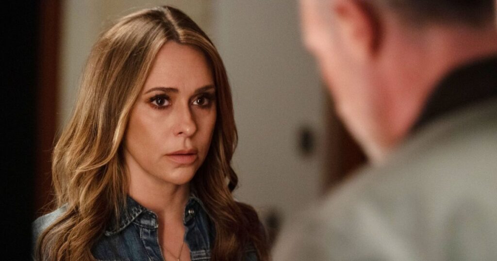 ‘I Know What You Did Last Summer’ Director Debunks Freddie Prinze Jr. and Jennifer Love Hewitt Rumor