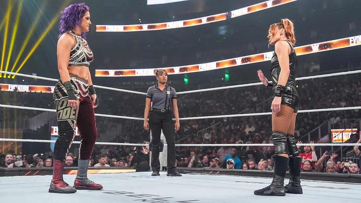 Becky Lynch and Bayley faceoff