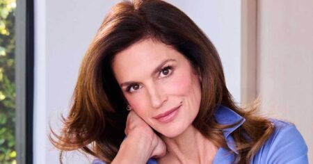 Achieve Cindy Crawford’s Youthful Glow With This Complete Skincare System — On Sale for 25% Off