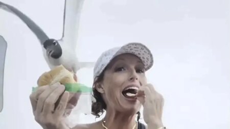 New Jersey seagull snatches sandwich out of stunned woman’s hand