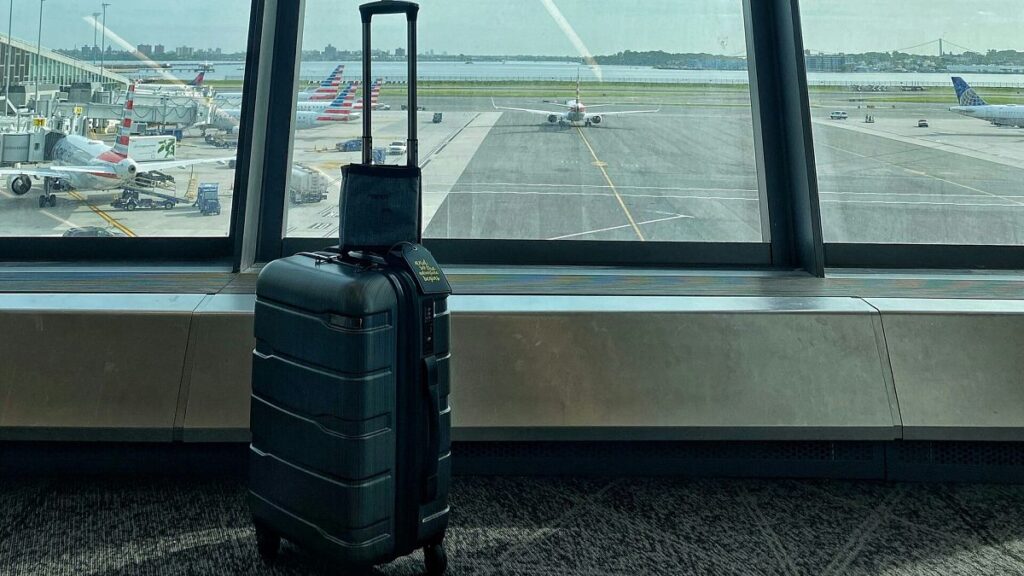 Oversized cabin bags? Ryanair staff now earn more to catch offenders