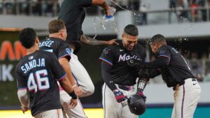 Yankees lose heartbreaker after new bullpen, other trade piece pull off the impossible vs Marlins