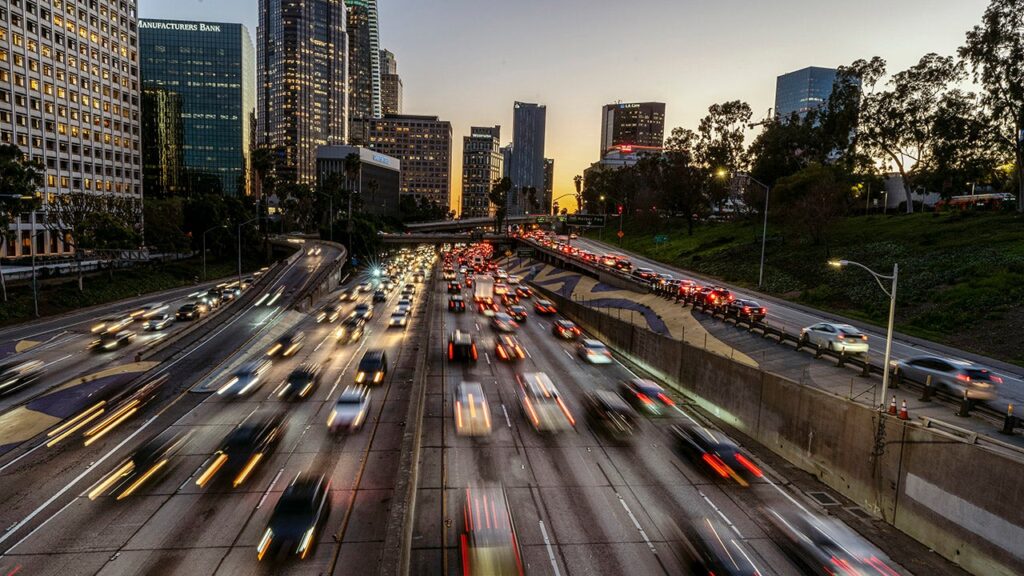 Major business group intervenes to blunt Newsom lawsuit attempting to reinstate EV mandates