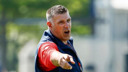 Drake Maye says Mike Vrabel’s bloodied face after he rose from pile at practice was reminiscent of Trump rally