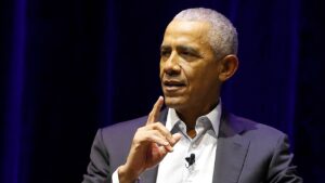 Former Navy SEAL Rep. Eli Crane fires off message for ex-President Obama: ‘Probably best to sit this one out’