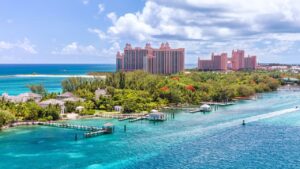 American tourist attacked by shark in vacation hot spot