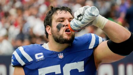 Colts All-Pro talks team’s frustrating quarterback situation after Daniel Jones earns starting job