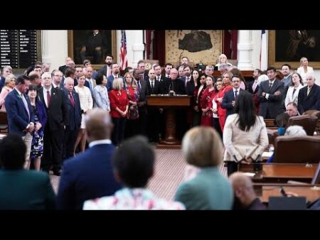 Texas House approves redrawn maps to benefit Republican party during 2026 midterm elections