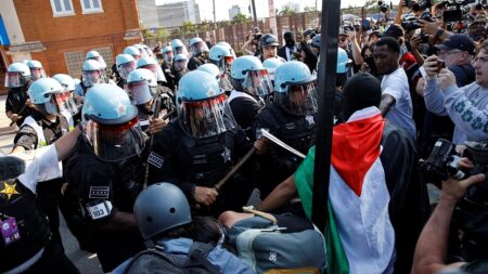Crime-ridden blue cities struggle to combat shrinking police forces as feds step in to clean up chaos