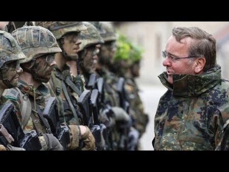 German government accepts proposal to encourage voluntary military service