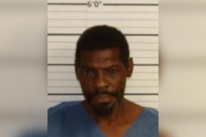 Memphis man shoots wife then drives her to hospital — but stops for beer along the way: cops