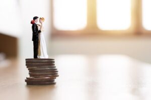 Dear Abby: My friend is on his third marriage — should I tell him why?