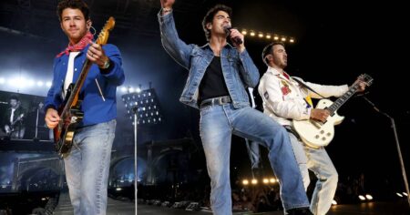 All the Surprise Guests on the Jonas Brothers’ ‘Jonas20: Greetings From Your Hometown Tour’