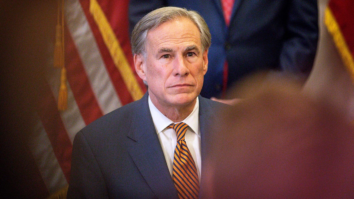 Abbott closeup shot