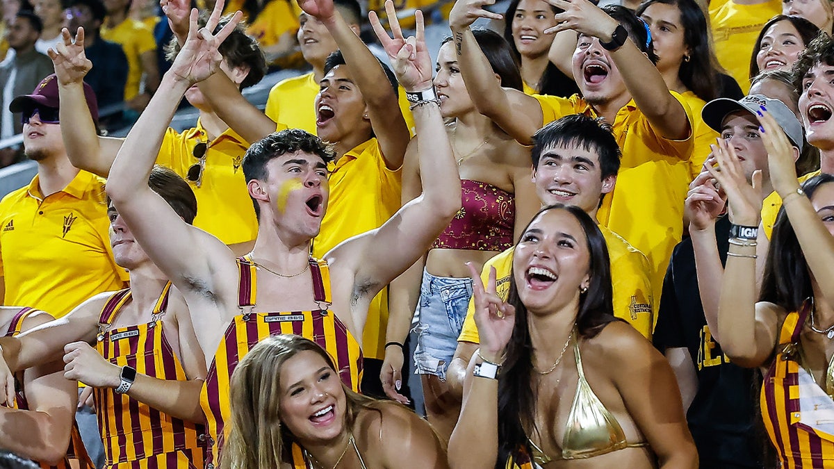 Arizona State Sun Devils student fans 