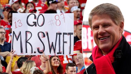 Chiefs owner Clark Hunt credits Taylor Swift for fanbase transformation: ‘It’s been a whirlwind’