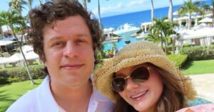 Did You Notice Conners’ Emma Kenney, Boyfriend Conrad Hilton on Love Island USA’s ‘Beyond the Villa’?