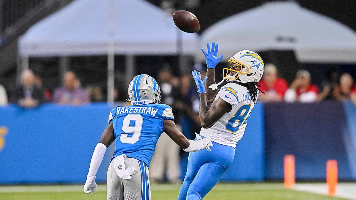 Ennis Rakestraw Jr. in action