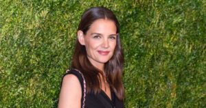 Katie Holmes’ Bucket Tote Holds All Your On-the-Go Essentials — Get the Look for 