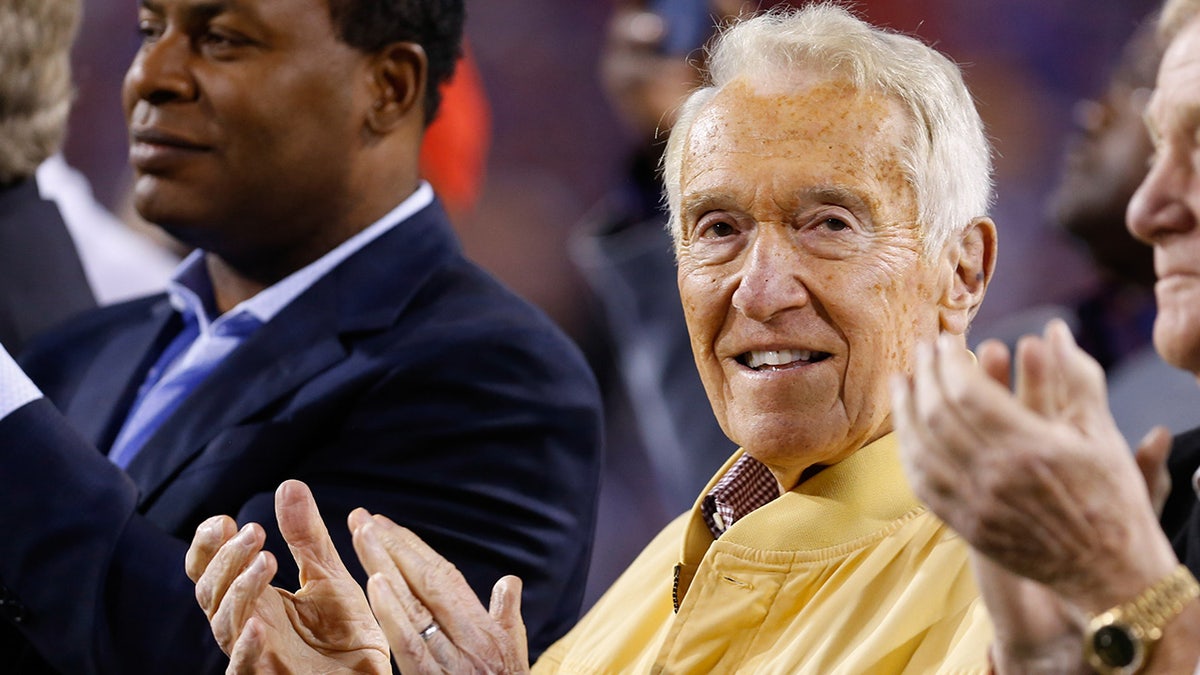 Marv Levy in 2016