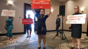 Air Canada starts cancelling flights ahead of potential strike