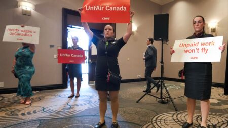 Air Canada starts cancelling flights ahead of potential strike